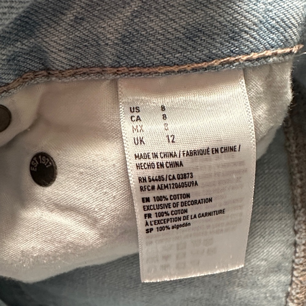 American Eagle Outfitters Light Blue Frayed Jean Shorts - Picture 9 of 9